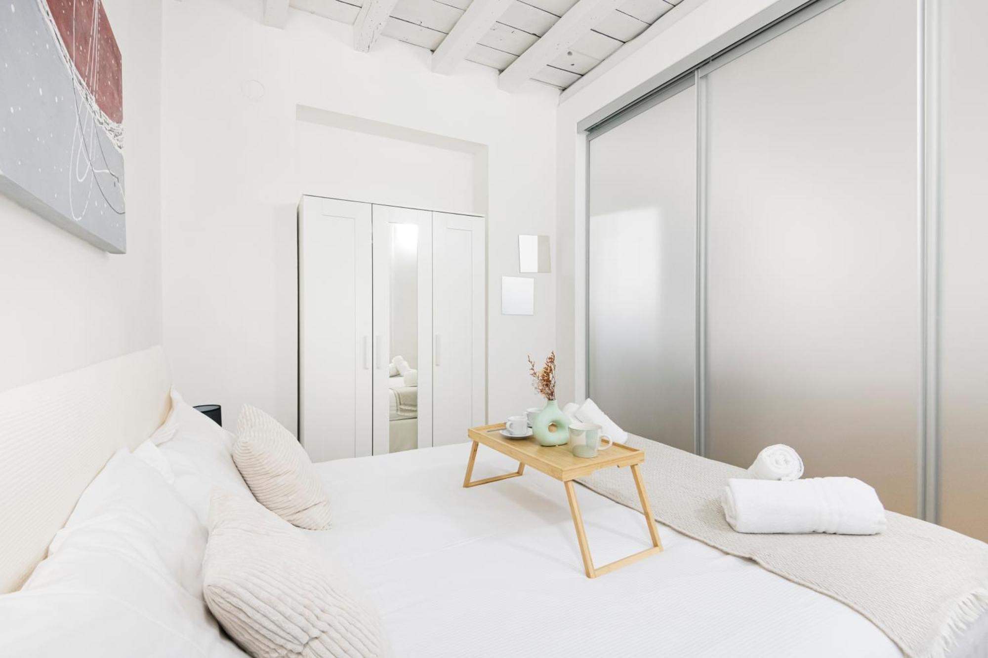 Amazing, New & Fully Furnished Studio In Duomo ミラノ エクステリア 写真